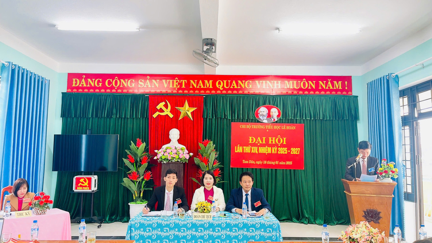 Đại hội chi bộ nhiệm kỳ 2025-2027